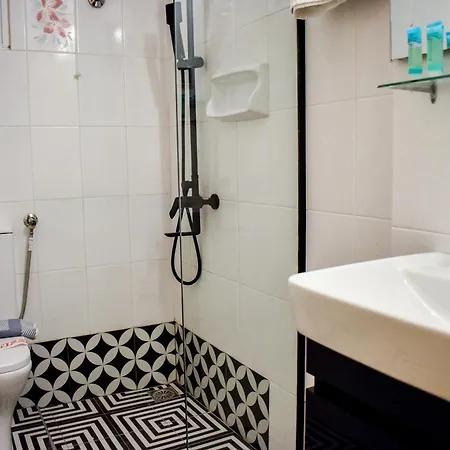 Hotel Kostis Skiathos Town