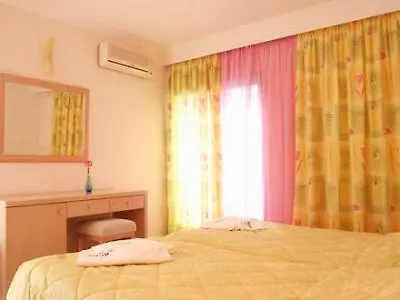 Hotel Kostis Skiathos Town