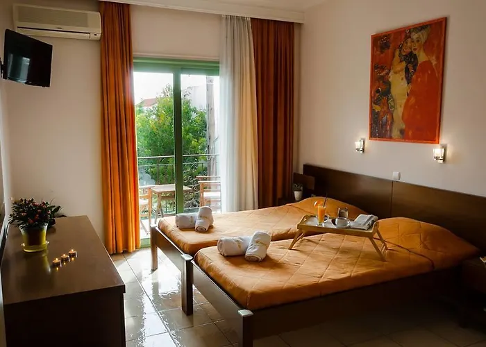 Kostis העיירה סקיאתוס