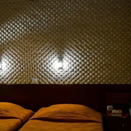 Kostis Skiathos stad