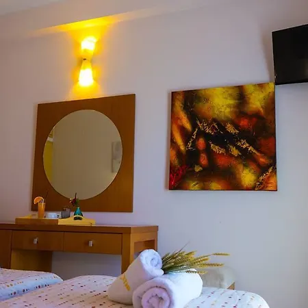 Kostis مدينة سكياثوس