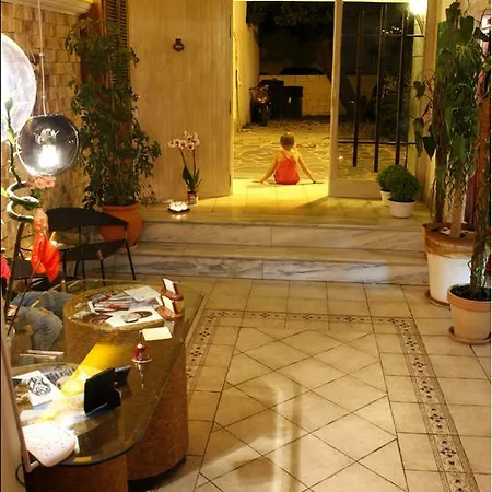 Kostis * Skiathos-Stadt